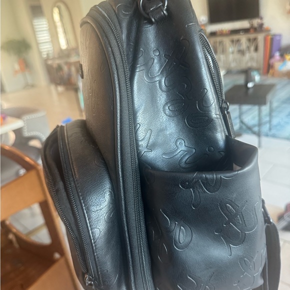 Itzy Ritzy Embossed Black mini Backpack Like New - Picture 10 of 10